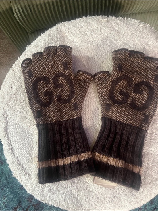 Gucci Other - Gucci Brown and Black GG Fingerless Knit Gloves